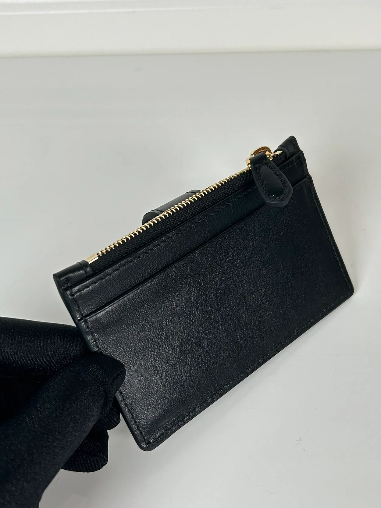 프라다 레더 카드지갑