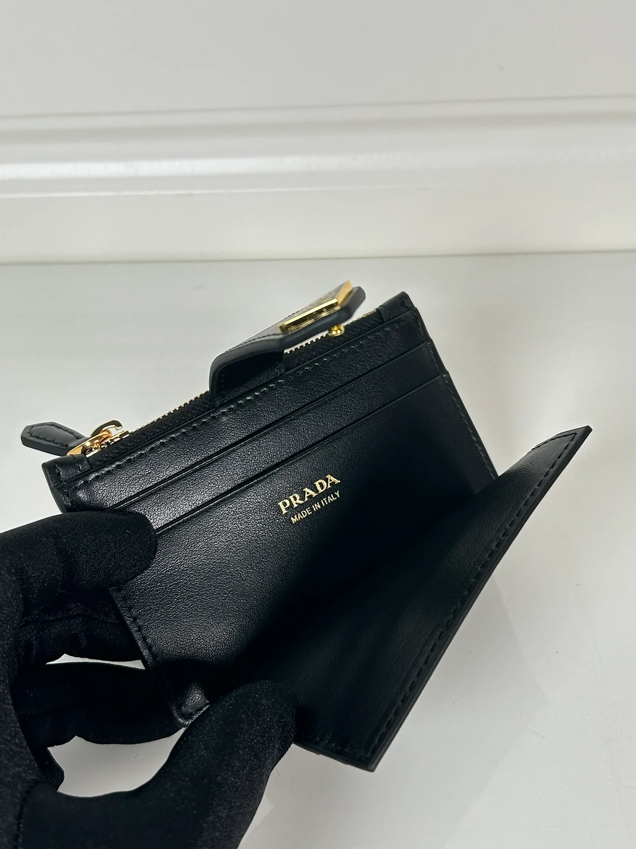 프라다 레더 카드지갑