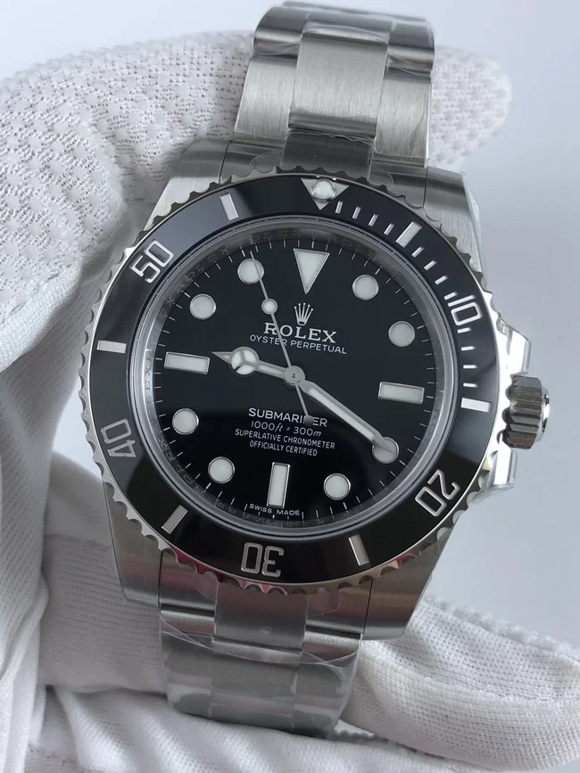 롤렉스 서브마리너 41mm 논데이트 블랙