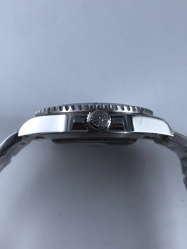 롤렉스 서브마리너 41mm 논데이트 블랙