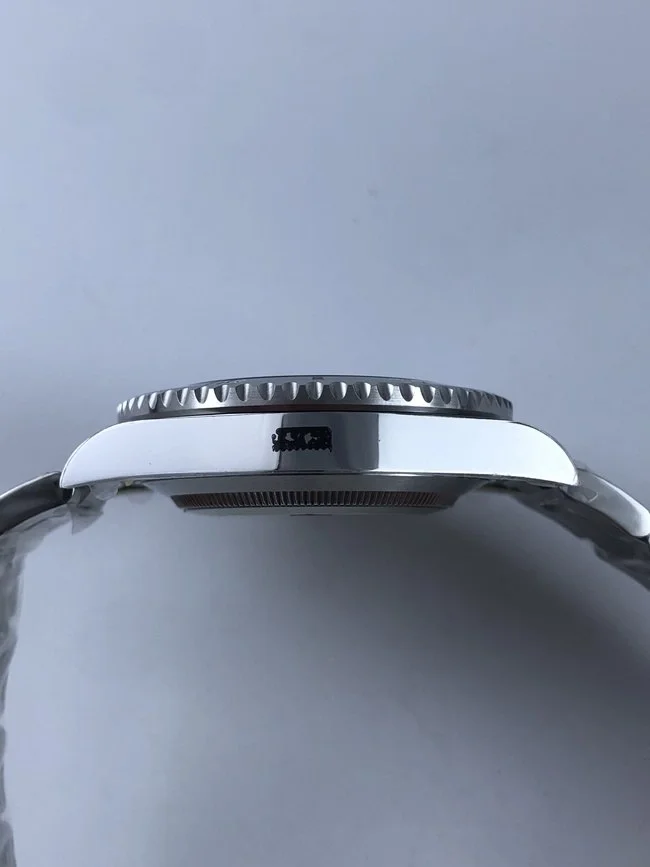 롤렉스 서브마리너 41mm 논데이트 블랙