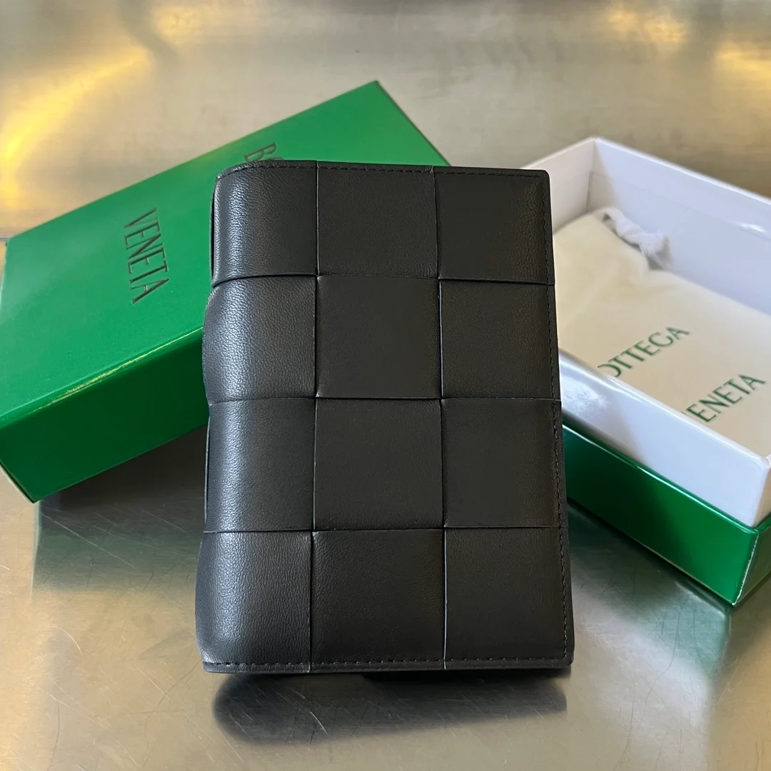 보테가 베네타 카세트 여권 케이스 (3color)