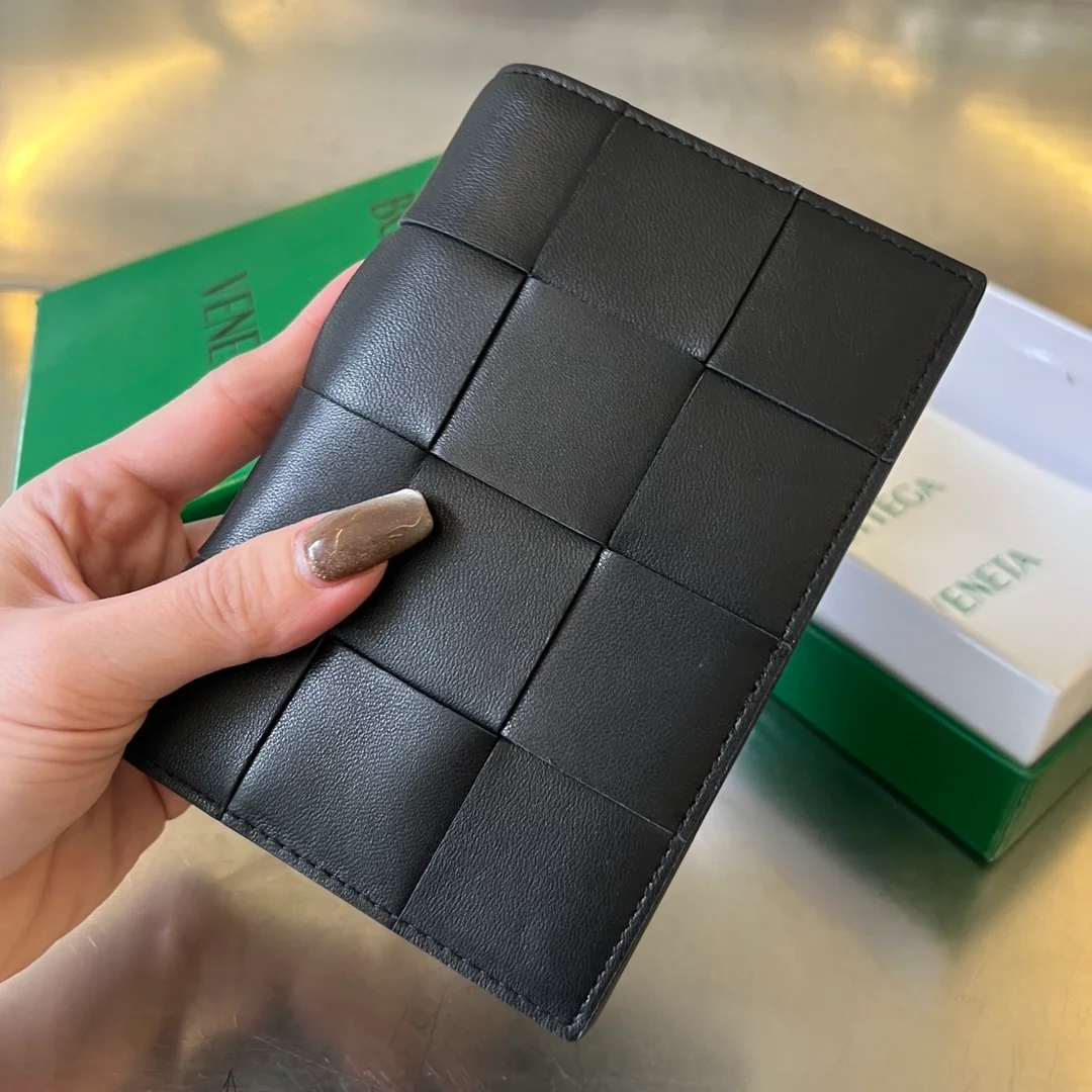 보테가 베네타 카세트 여권 케이스 (3color)