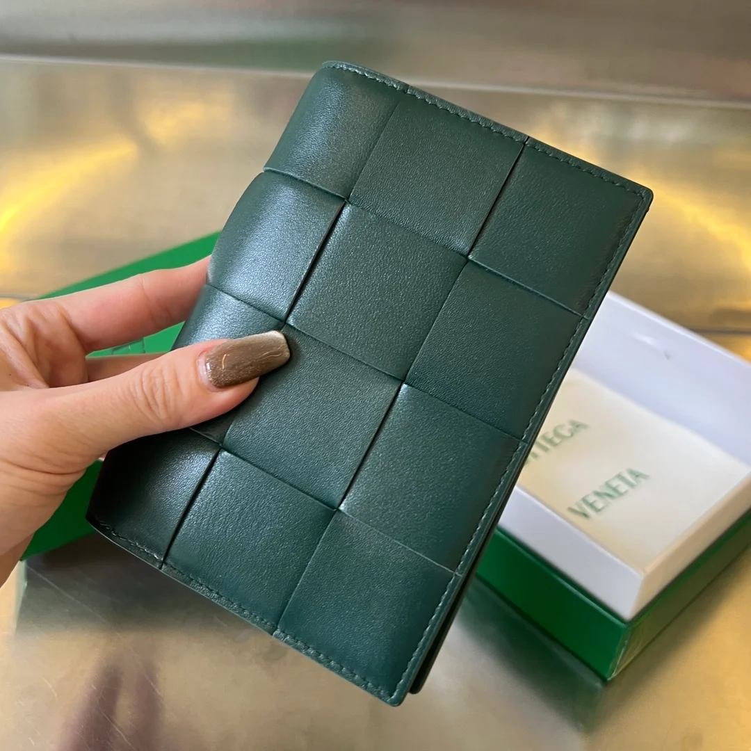 보테가 베네타 카세트 여권 케이스 (3color)