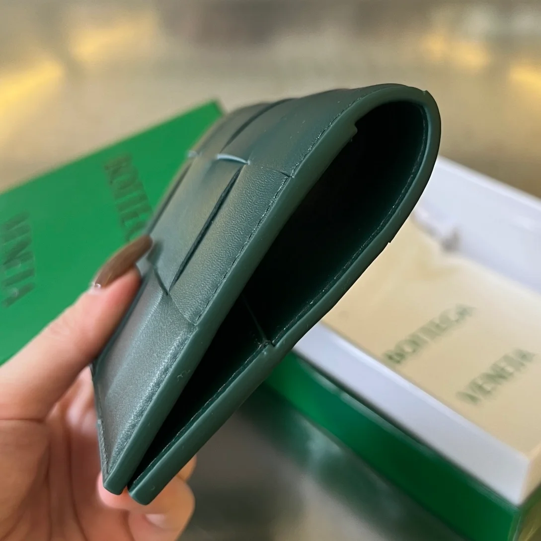 보테가 베네타 카세트 여권 케이스 (3color)