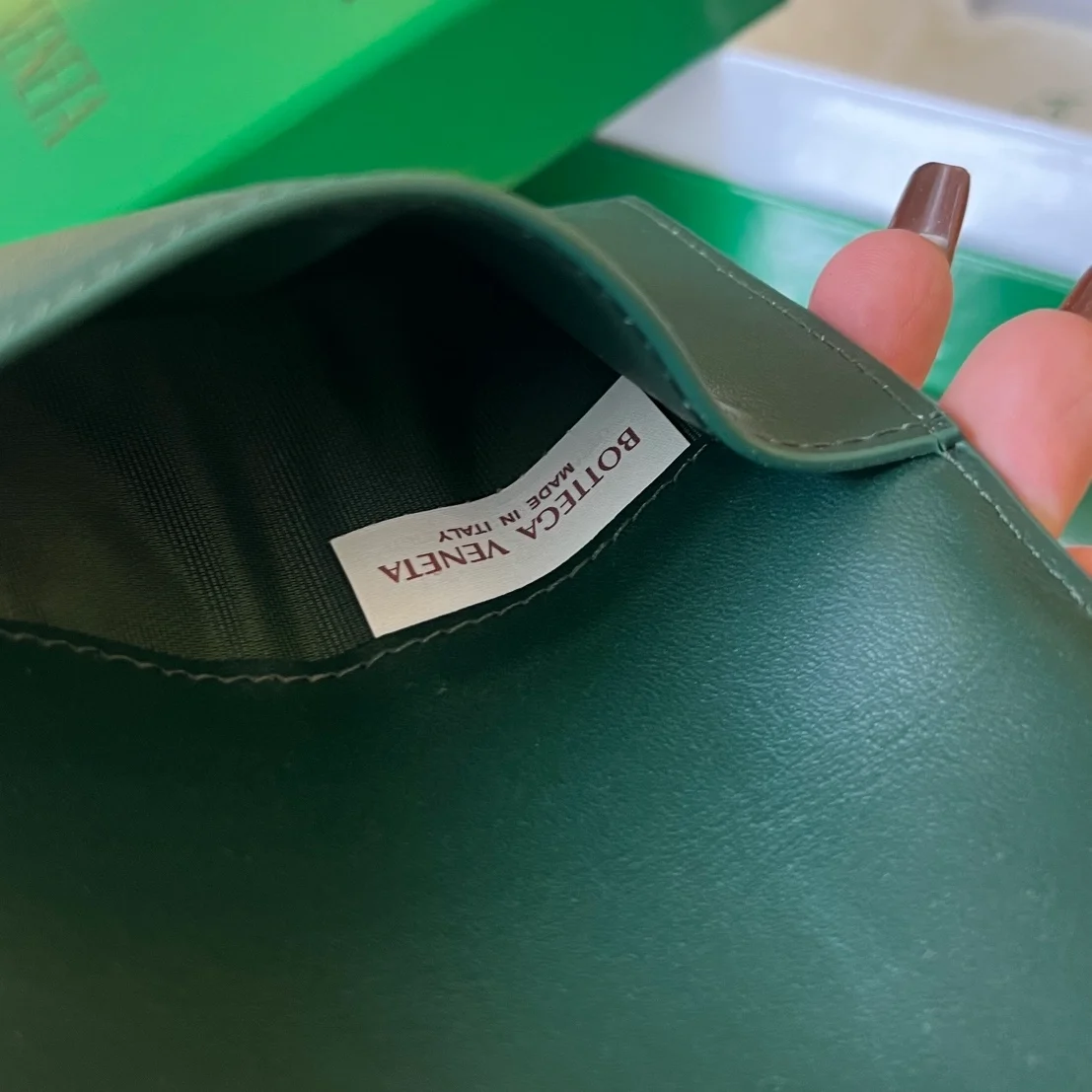 보테가 베네타 카세트 여권 케이스 (3color)