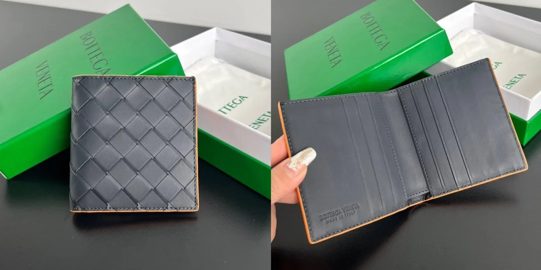 보테가 베네타 인트레치아토 슬림 폴더 지갑