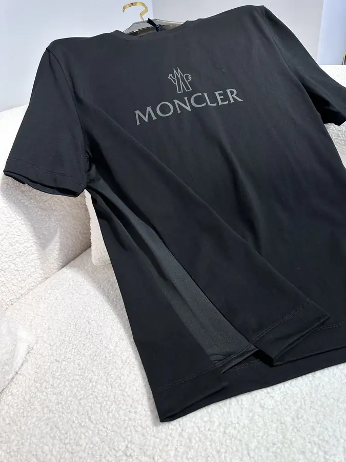 몽클레어 로고 반팔 티셔츠 블랙