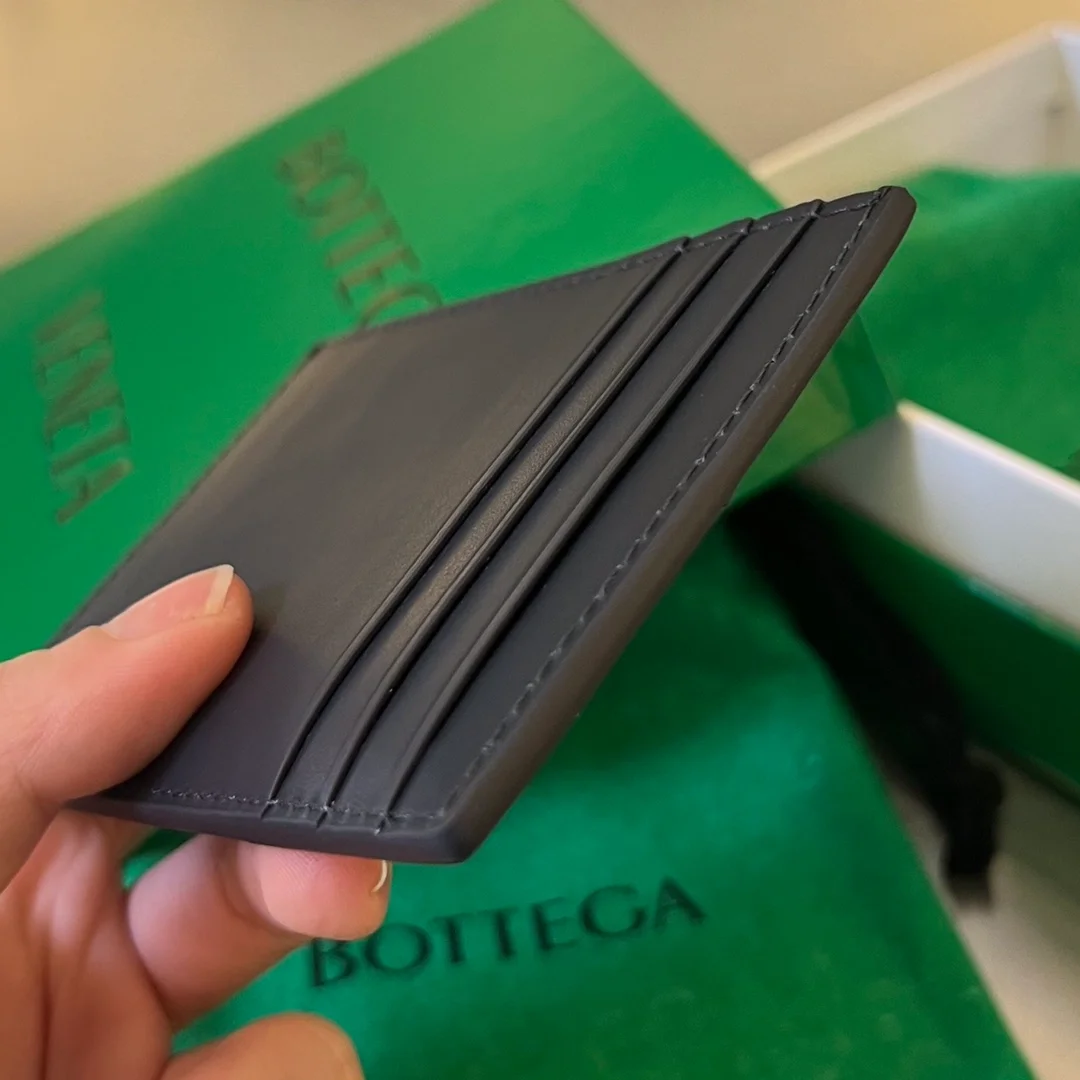 보테가 베네타 카세트 크레딧 카드지갑 블랙