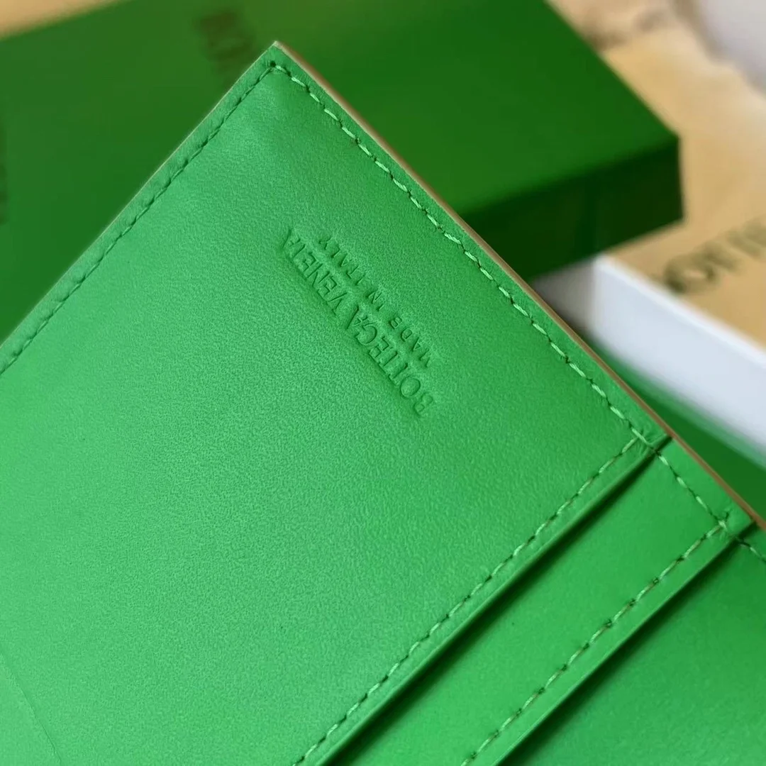 보테가 베네타 스페이스 폴렌 투톤 장지갑