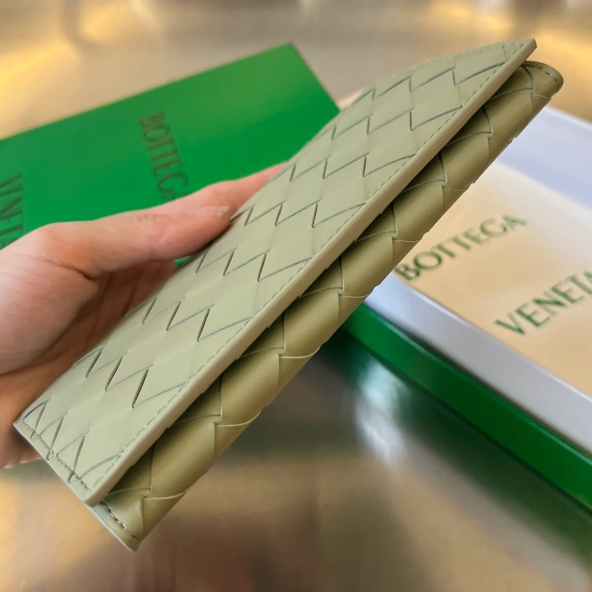 보테가 베네타 스페이스 폴렌 투톤 장지갑