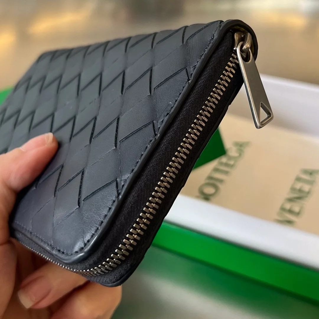 보테가 베네타 인트레치아토 어라운드 지갑 투톤 블랙/옐로우