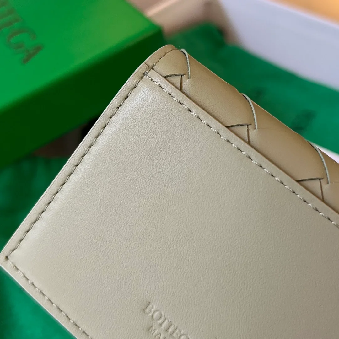 보테가 베네타 인트레치아토 트래버틴 명함지갑