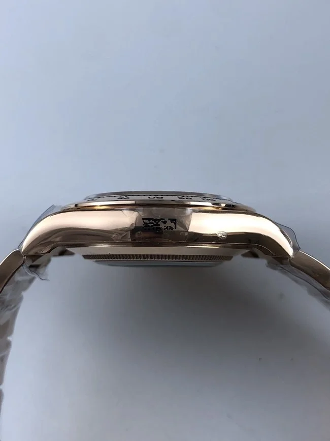 롤렉스 데이토나 다이아 로즈골드 블랙 다이얼