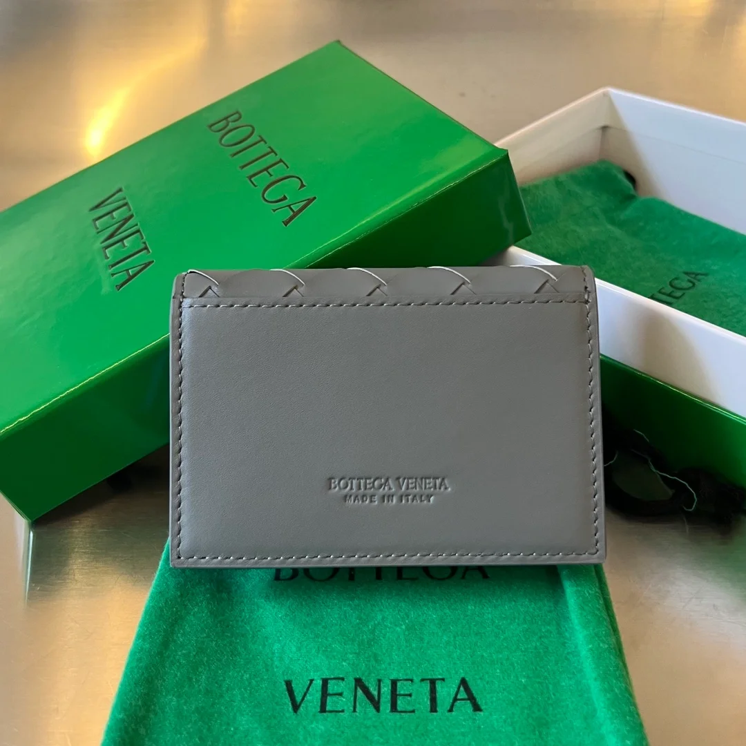 보테가 베네타 인트레치아토 썬더 명함케이스