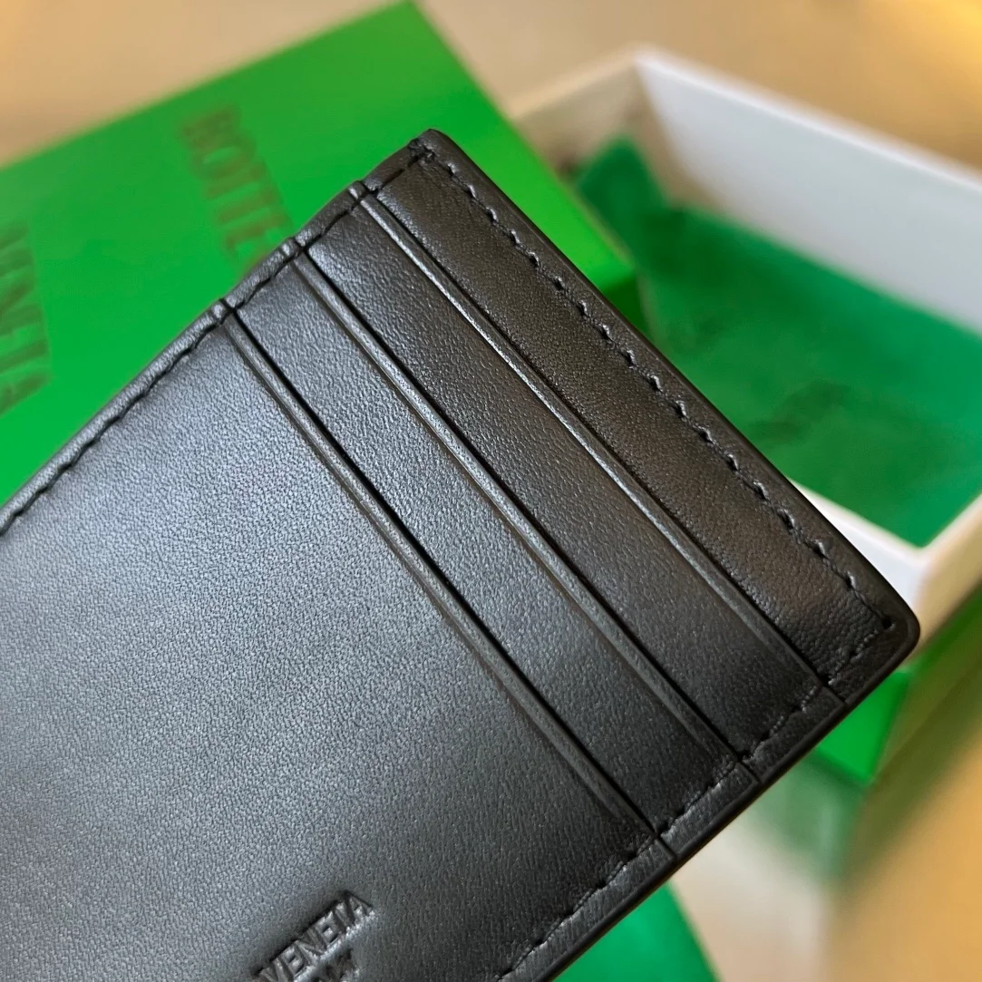 보테가 베네타 내추럴 스티치 카세트 카드케이스 블랙