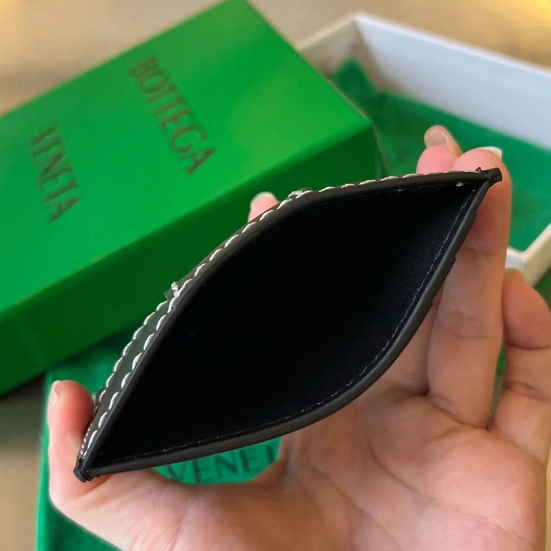 보테가 베네타 내추럴 스티치 카세트 카드케이스 블랙