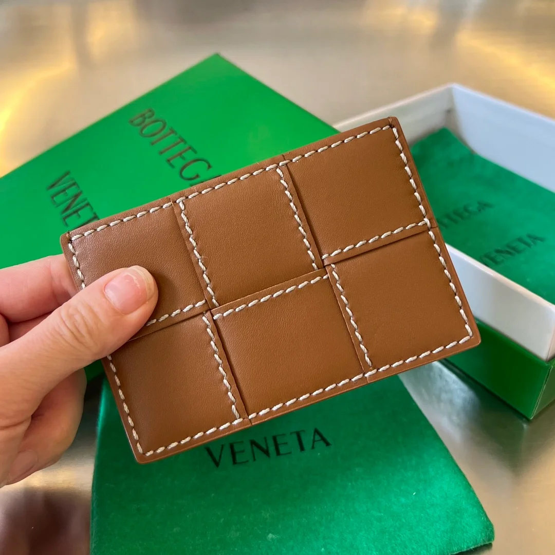 보테가 베네타 내추럴 스티치 카세트 카드케이스