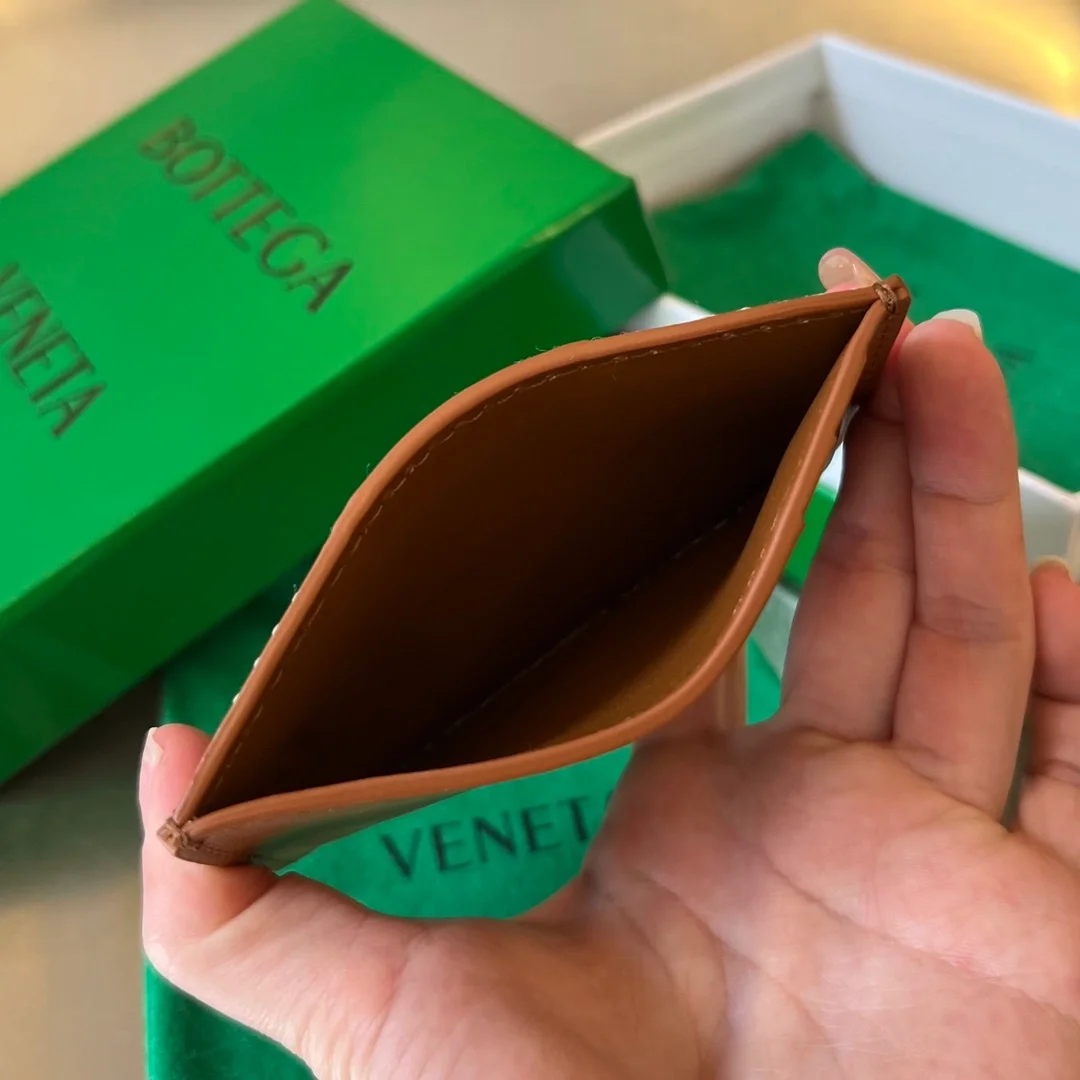 보테가 베네타 내추럴 스티치 카세트 카드케이스