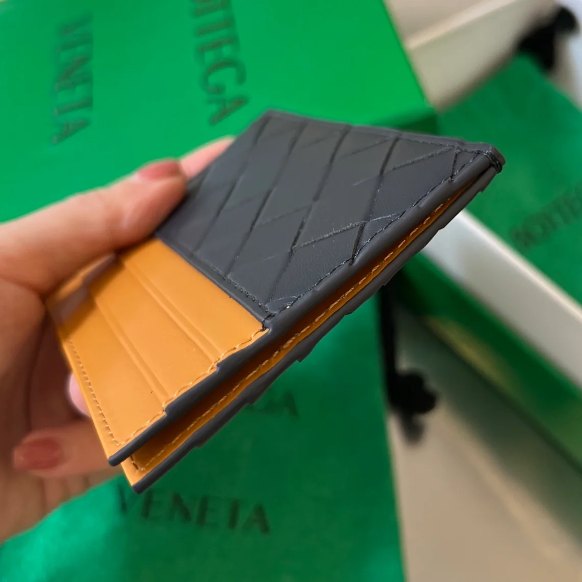 보테가 베네타 콥 인트레치아토 카드 케이스