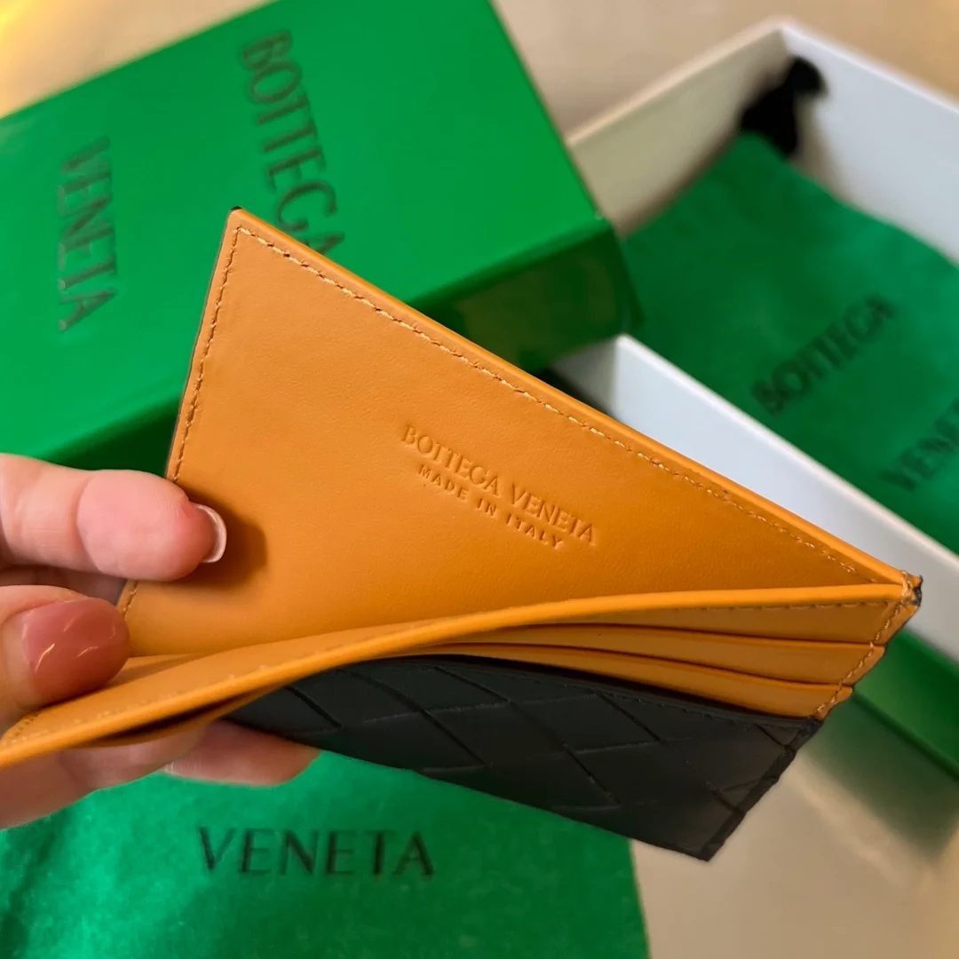 보테가 베네타 콥 인트레치아토 카드 케이스