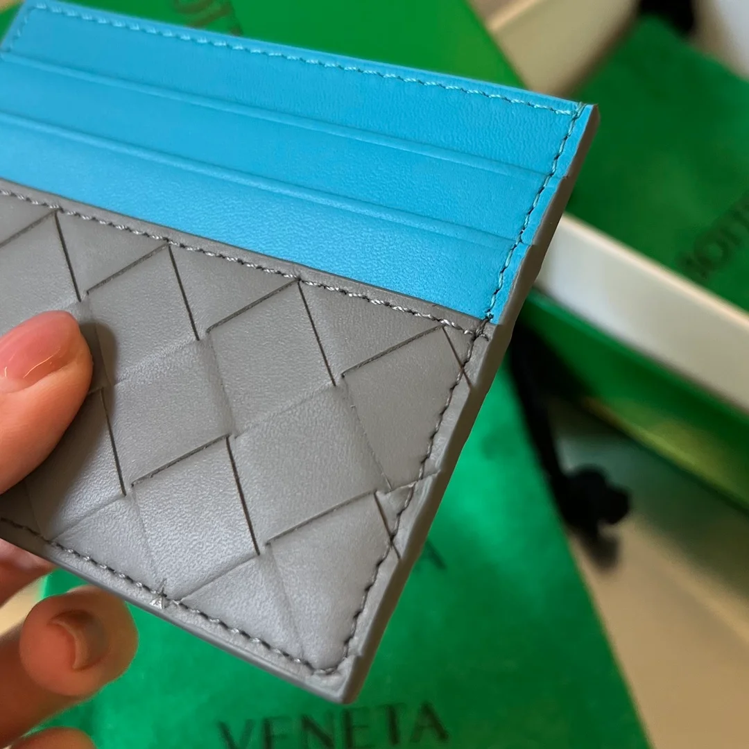 보테가 베네타 인트레치아토 투톤 카드 케이스 그레이블루