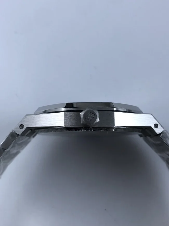 오데마피게 로얄오크 15400 블랙다이얼