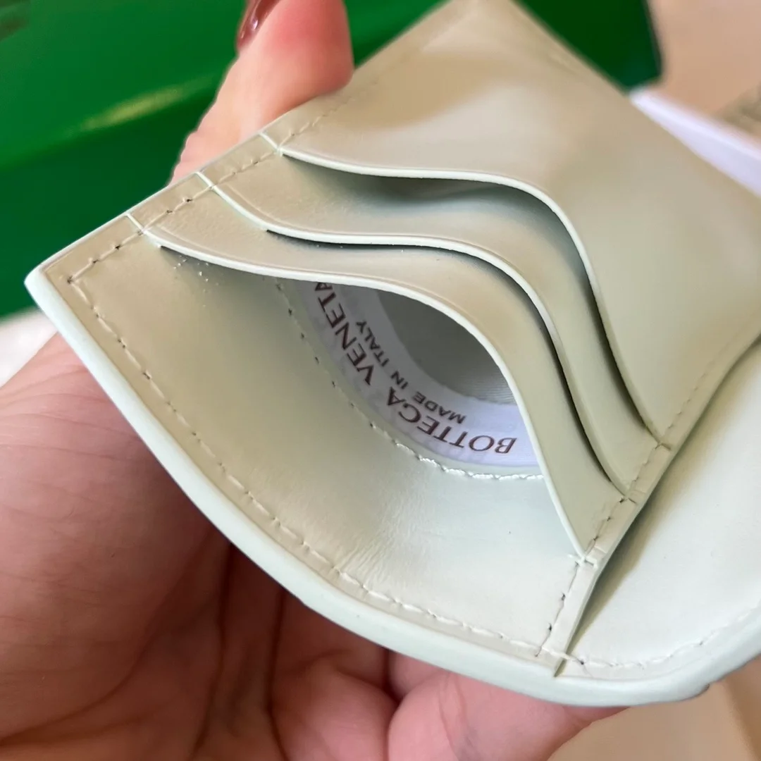 보테가 베네타 글라씨에스몰 카드 지갑