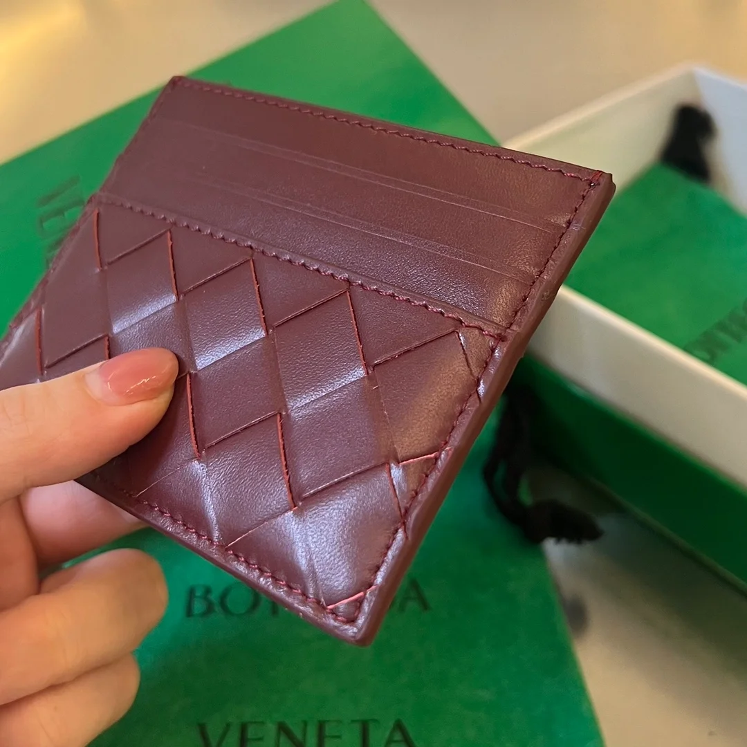 보테가 베네타 인트레치아토 나파 카드지갑