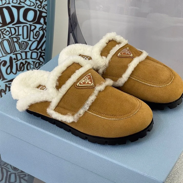 프라다 시어링 양모 슬리퍼 브라운