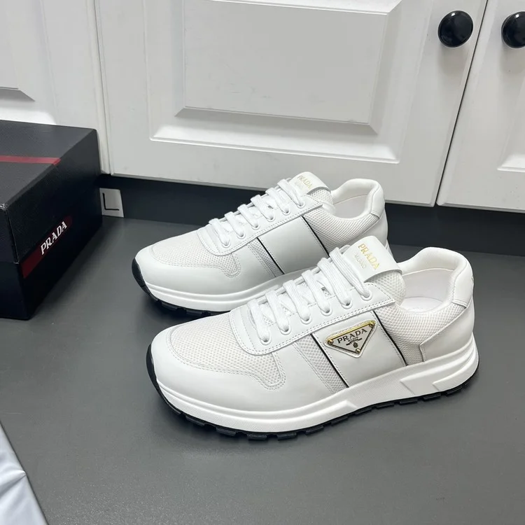 프라다 다운타운 스니커즈