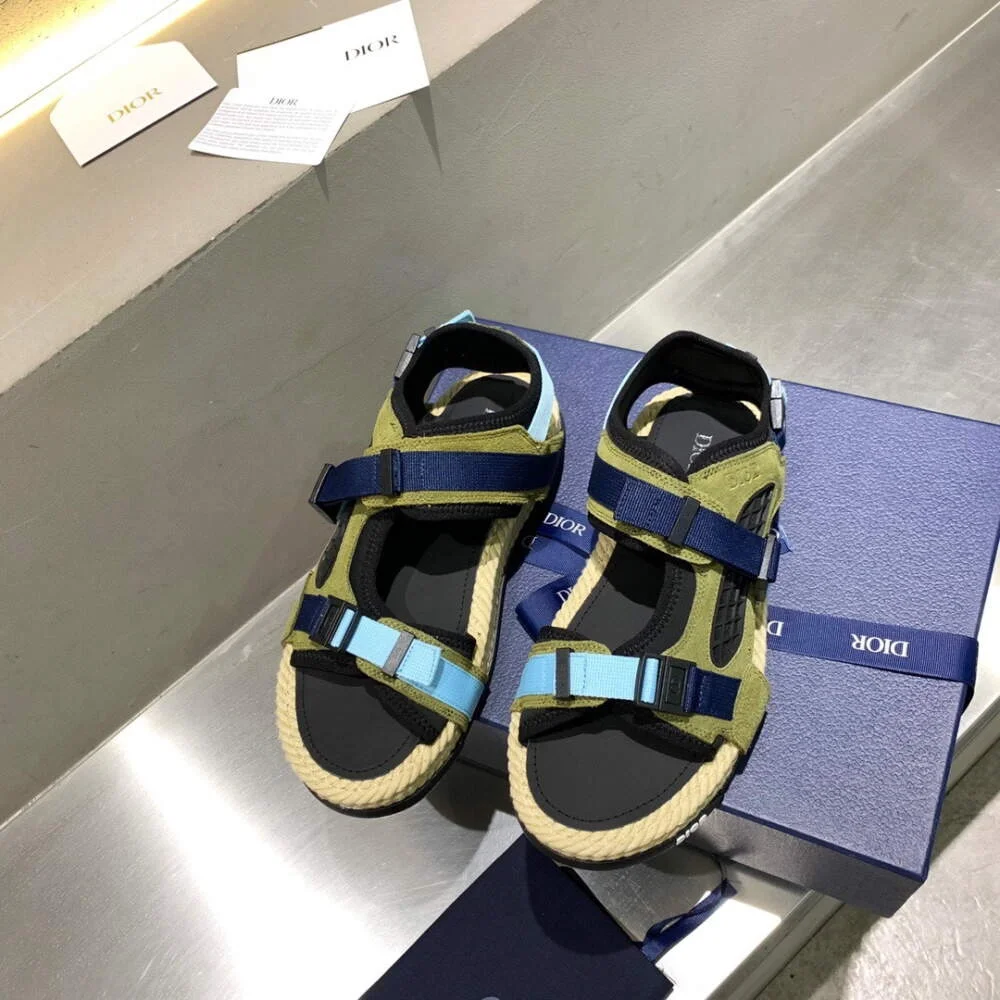 디올 옴므 아틀라스 샌들 카키