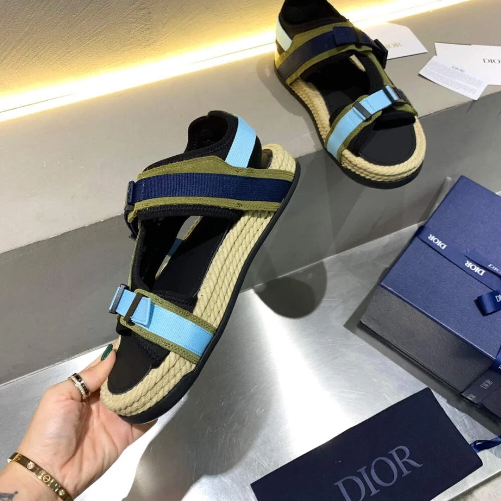 디올 옴므 아틀라스 샌들 카키