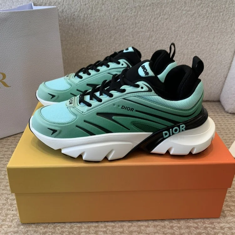 디올 B44 블레이드 스니커즈