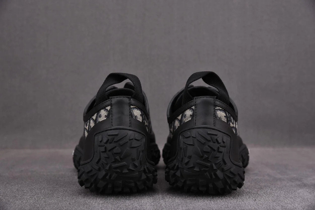 디올 B28 디오리존 스니커즈