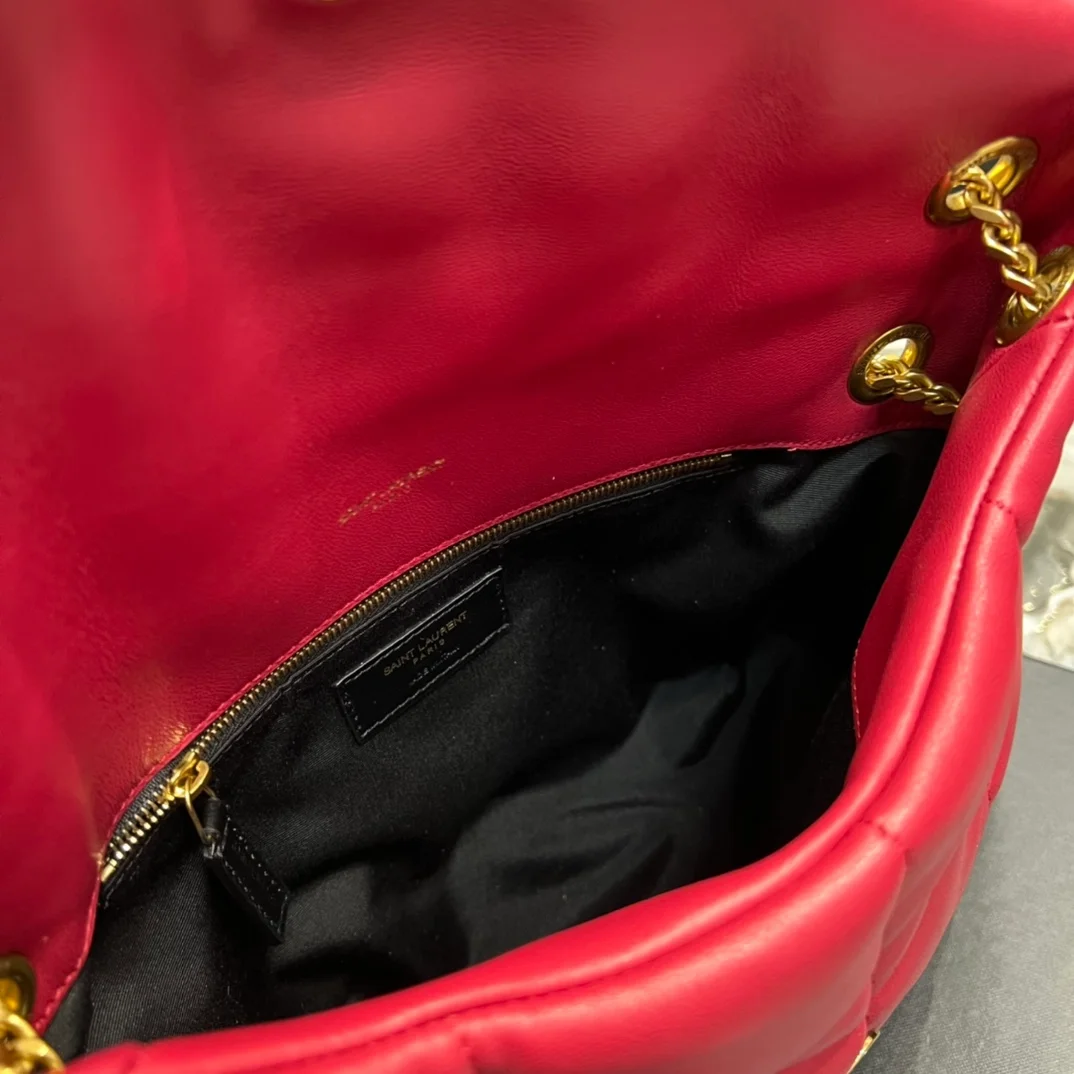 생로랑 PUFFER 레더 숄더백 레드 골드