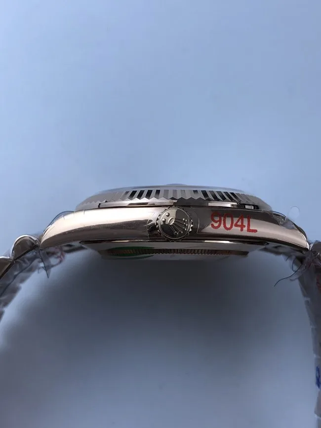 롤렉스 데이데이트 40mm 로즈골드 브라운 상세 이미지 4