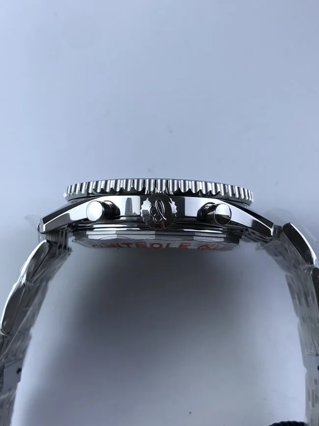브라이틀링 네비타이버 43mm 상세 이미지 6
