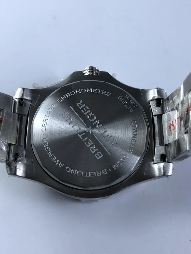 브라이틀링 어벤져 43mm 블랙다이얼 브슬 상세 이미지 3