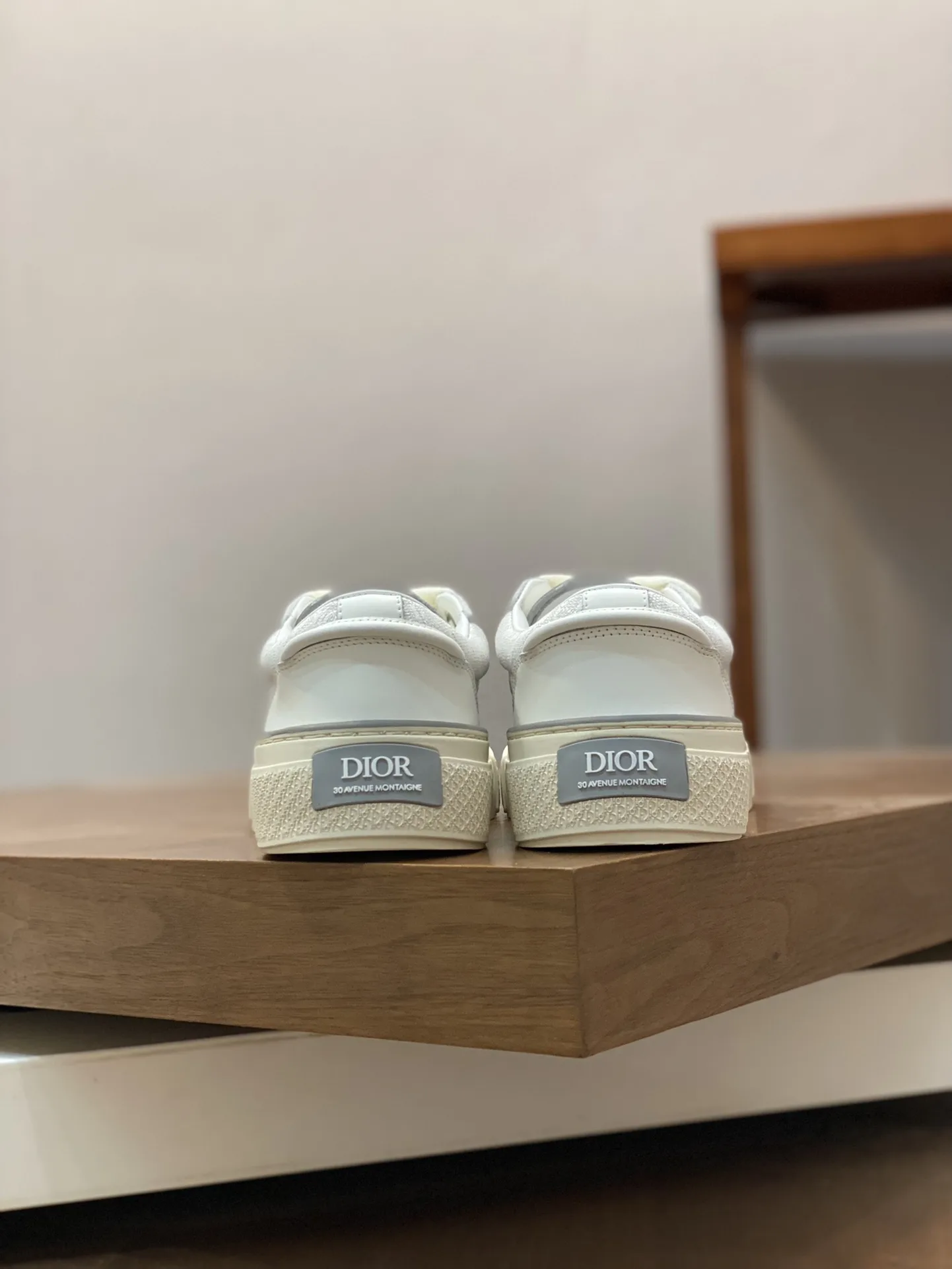 디올 B33 스니커즈 화이트 스무스 상세 이미지 5