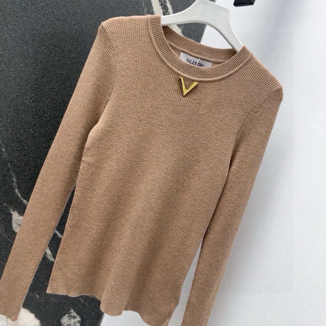 발렌티노 로고 골지 티셔츠 베이지 상세 이미지 4