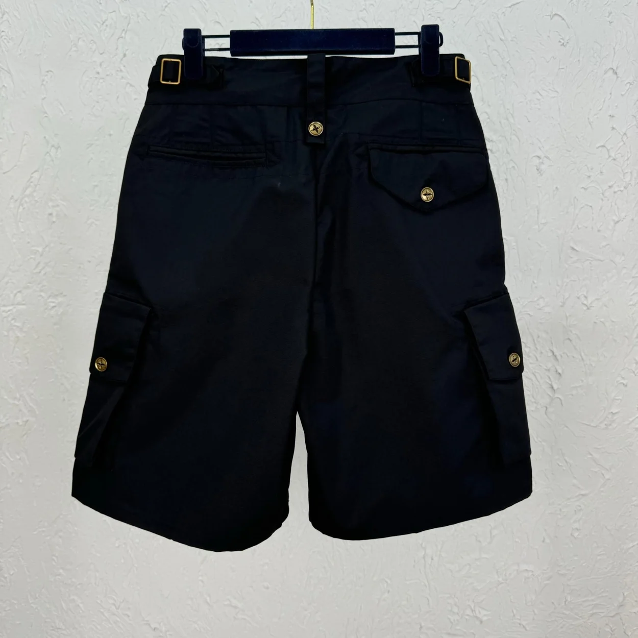 루이비통 코튼 유틸리티 카고 쇼츠 1AFJ52