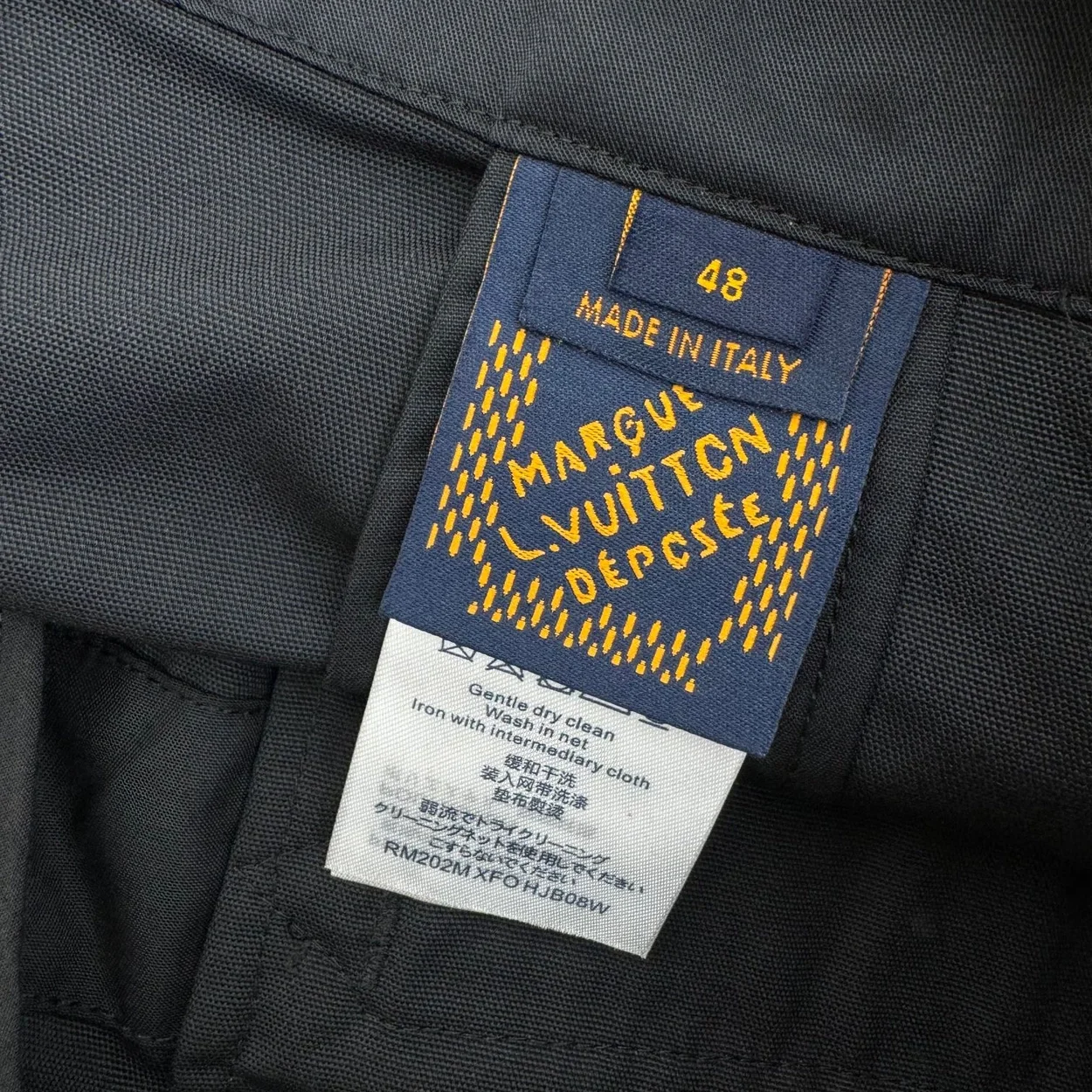 루이비통 코튼 유틸리티 카고 쇼츠 1AFJ52