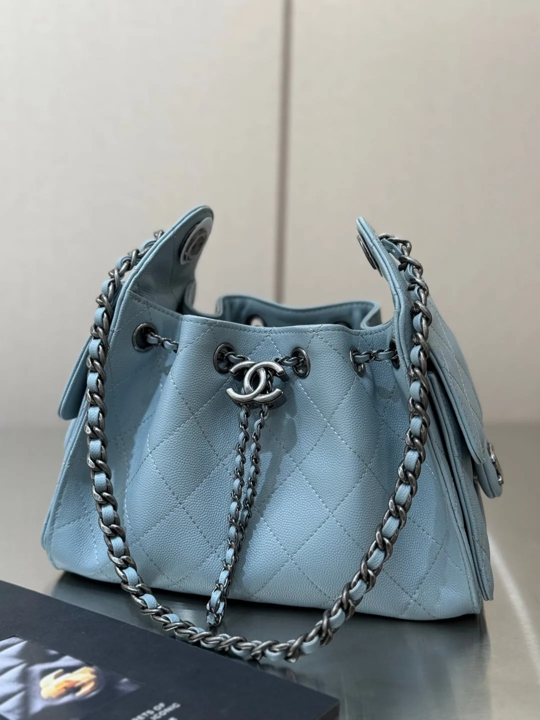 샤넬 26C 호보 언더암 백 미니 블루