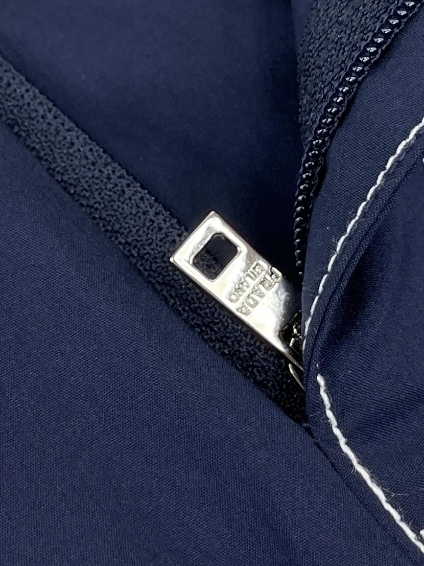 프라다 스트레치 포플린 버뮤다 쇼츠