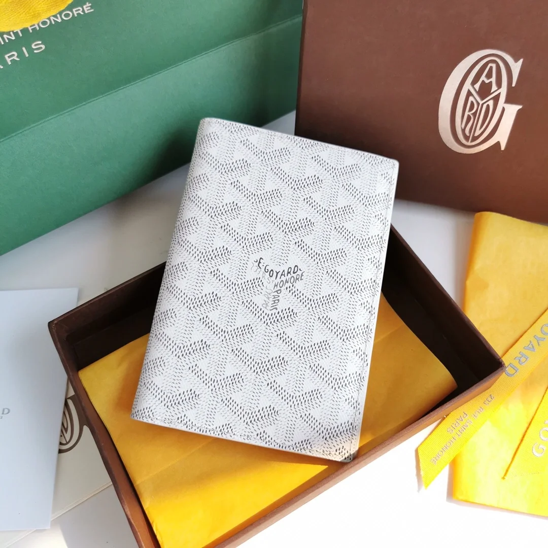 고야드 그르넬 여권 케이스 화이트