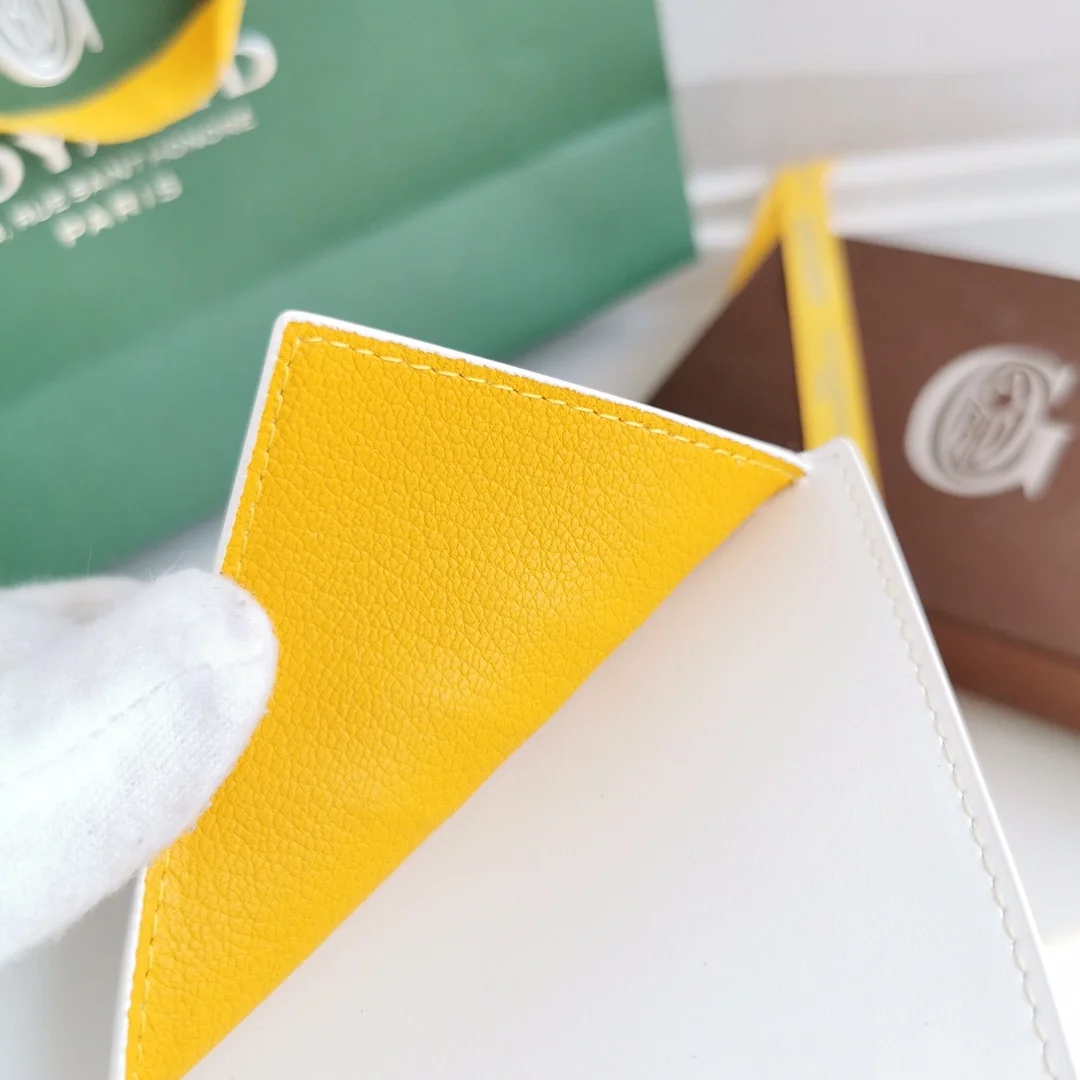 고야드 그르넬 여권 케이스 화이트