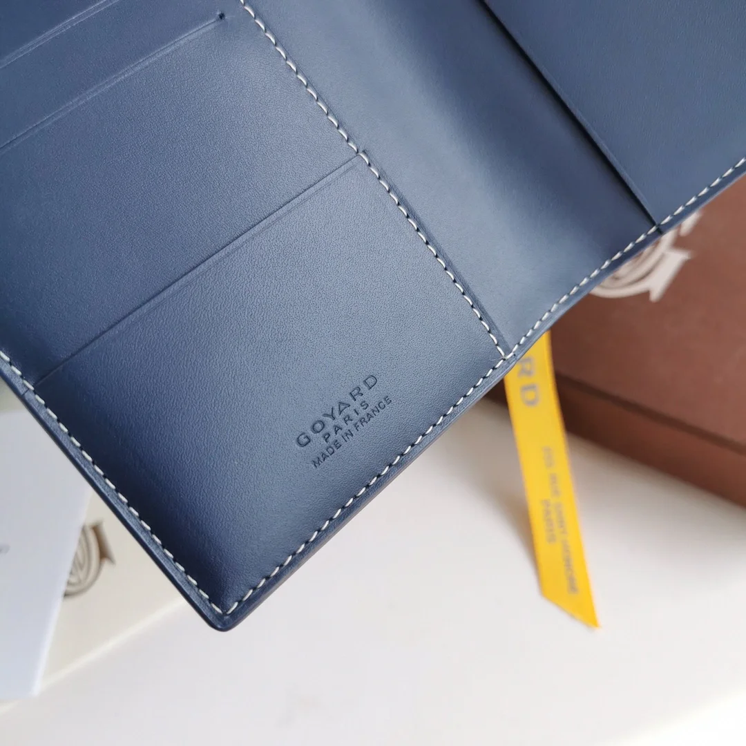 고야드 그르넬 여권 케이스 네이비