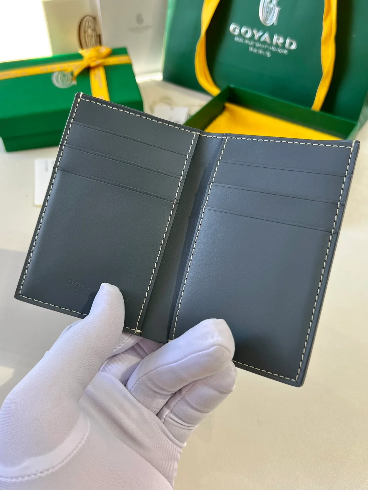 고야드 생피에르 카드 홀더 그레이