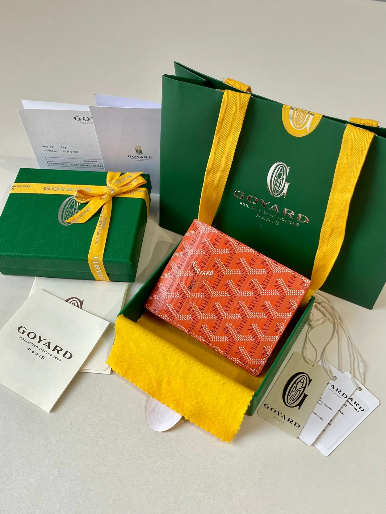 고야드 빅투아르 지갑 오렌지